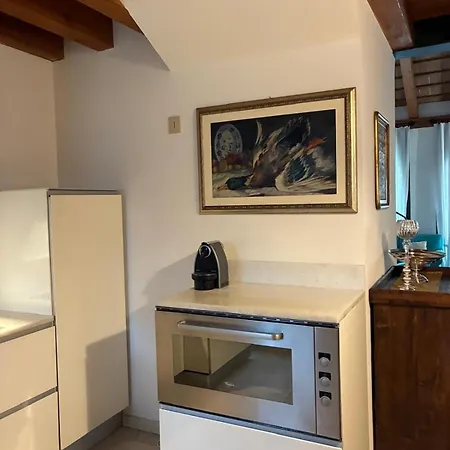 3 Bedrooms With Garden In A Residential Setting